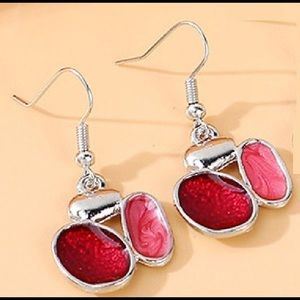 Iris Fashion jewelry